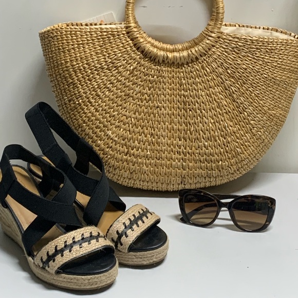 Boho Woven Bass Wedge Sandals w/ Black Pattern - Picture 3 of 5